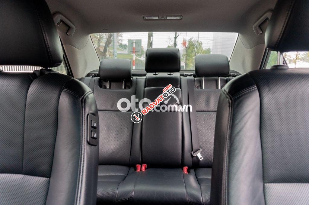 Xe Toyota Camry 2.5Q sản xuất 2013, màu đen, giá tốt-10
