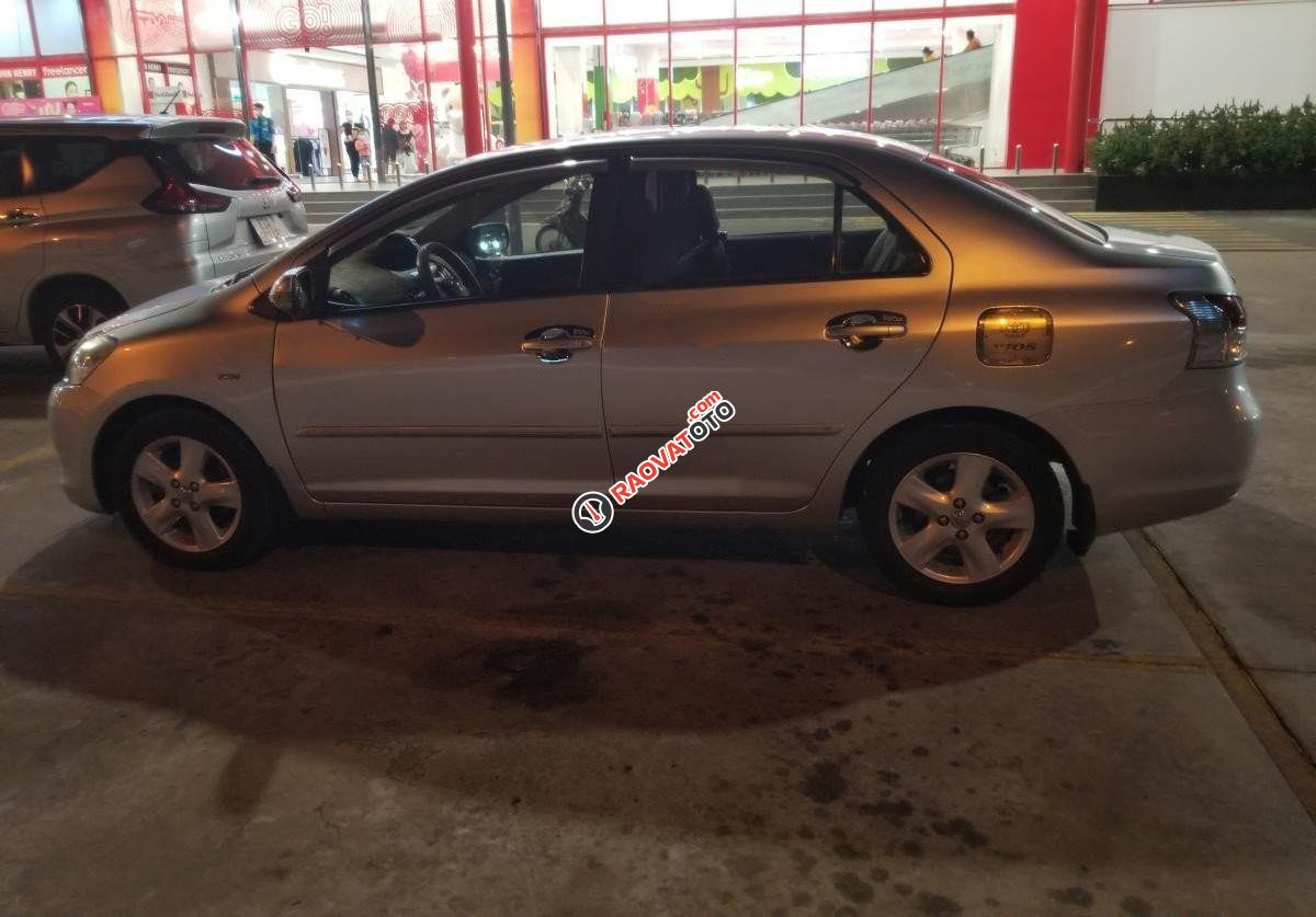 Cần bán xe Toyota Vios 1.5E năm sản xuất 2008, màu bạc còn mới-2