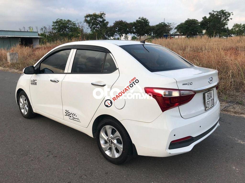 Bán ô tô Hyundai Grand i10 1.2AT năm sản xuất 2017, màu trắng-7