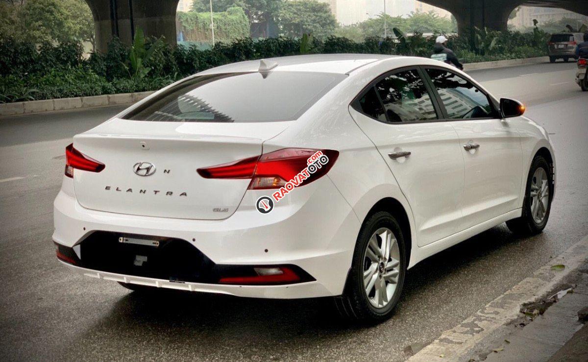 Bán ô tô Hyundai Elantra 1.6AT năm sản xuất 2020, màu trắng -5