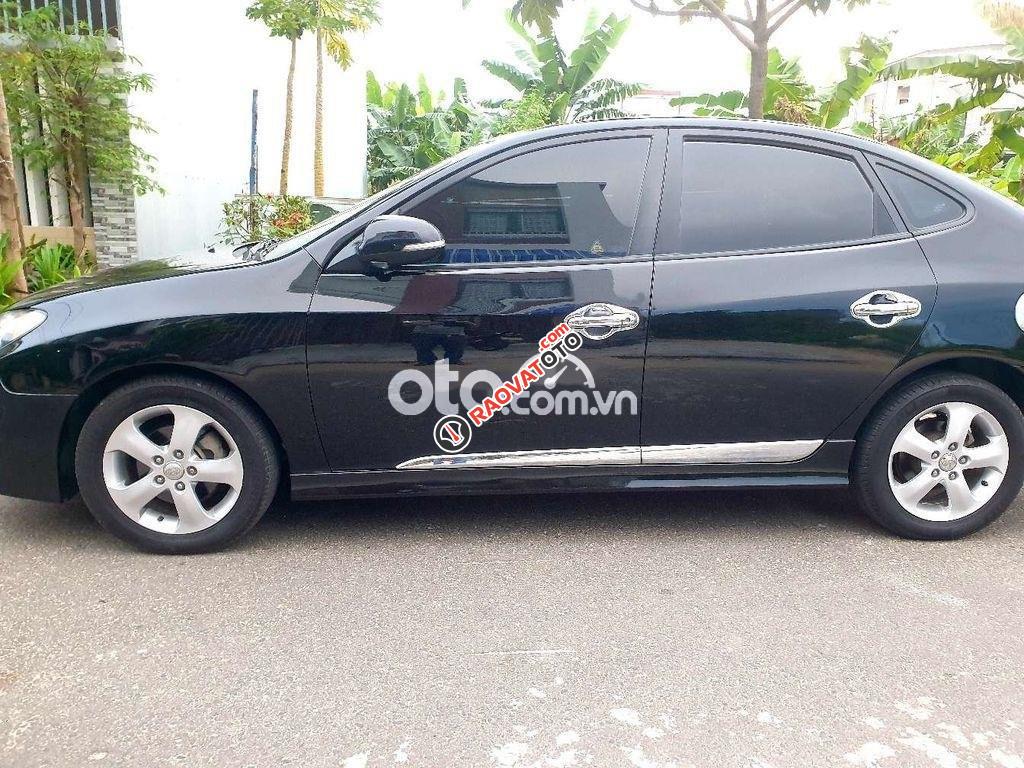 Cần bán lại xe Hyundai Avante 1.6AT sản xuất 2011, màu đen-5