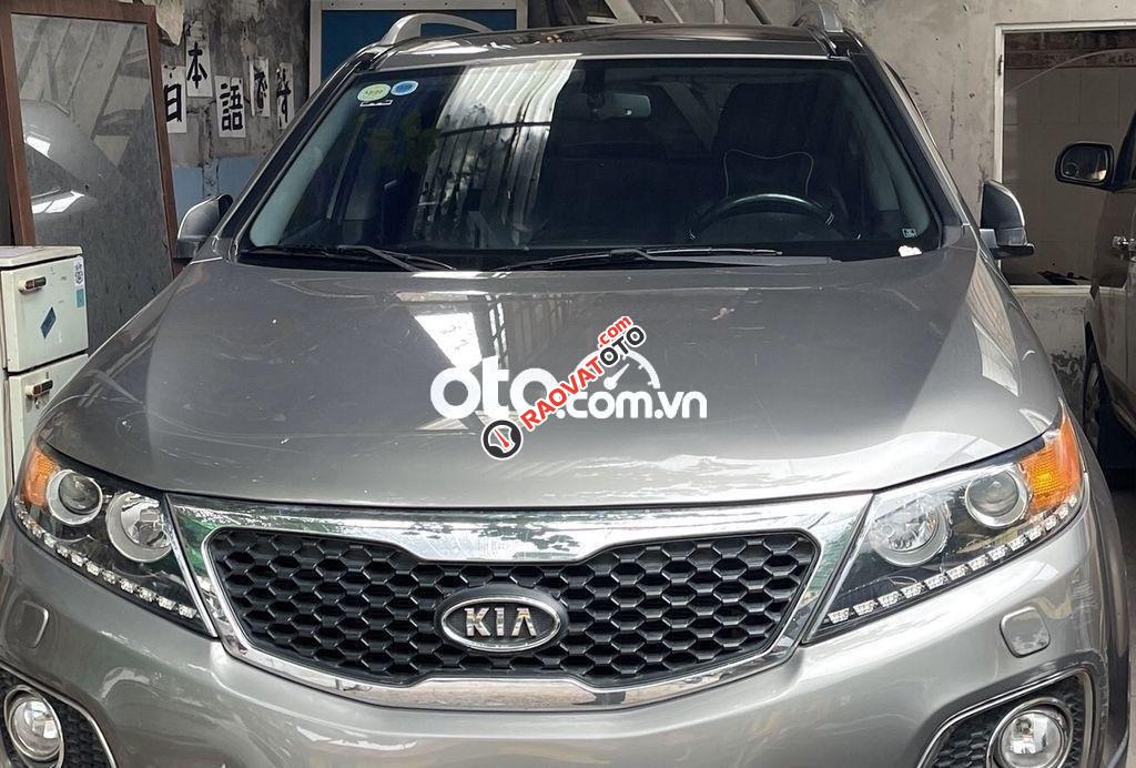 Cần bán xe Kia Sorento GATH năm sản xuất 2014, màu bạc, nhập khẩu  -0