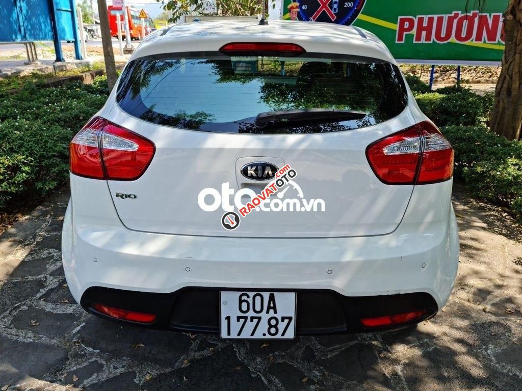 Bán ô tô Kia Rio 1.4AT năm sản xuất 2014, màu trắng, nhập khẩu nguyên chiếc, 370tr-1