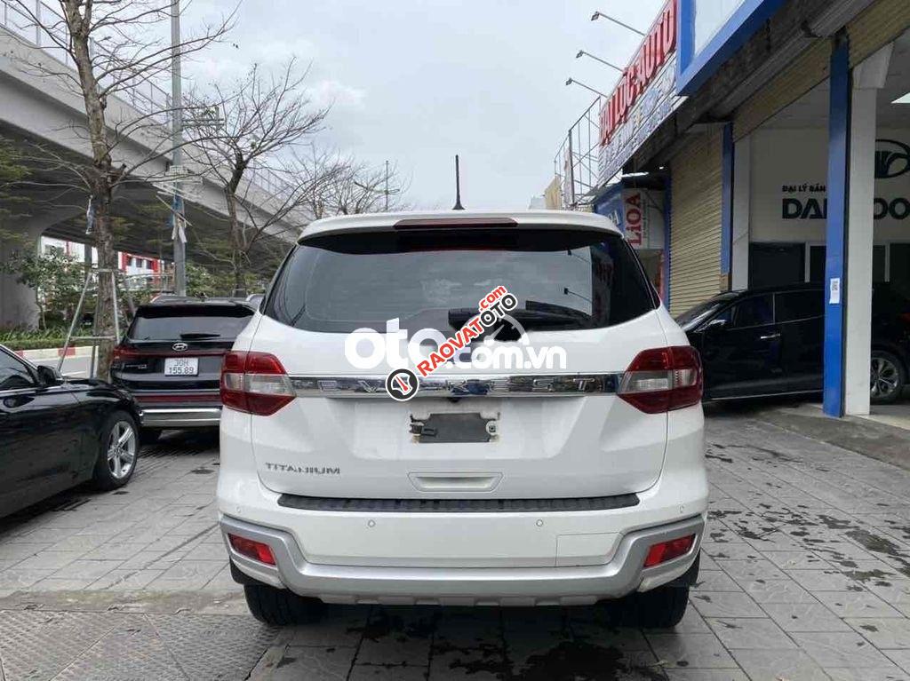 Bán Ford Everest 4x2 AT năm 2020, màu trắng-5
