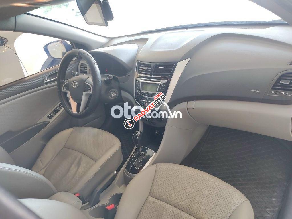 Bán Hyundai Accent 1.4AT sản xuất năm 2013, màu trắng, xe nhập, giá chỉ 350 triệu-4