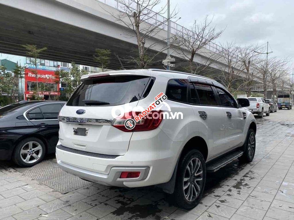 Bán Ford Everest 4x2 AT năm 2020, màu trắng-6