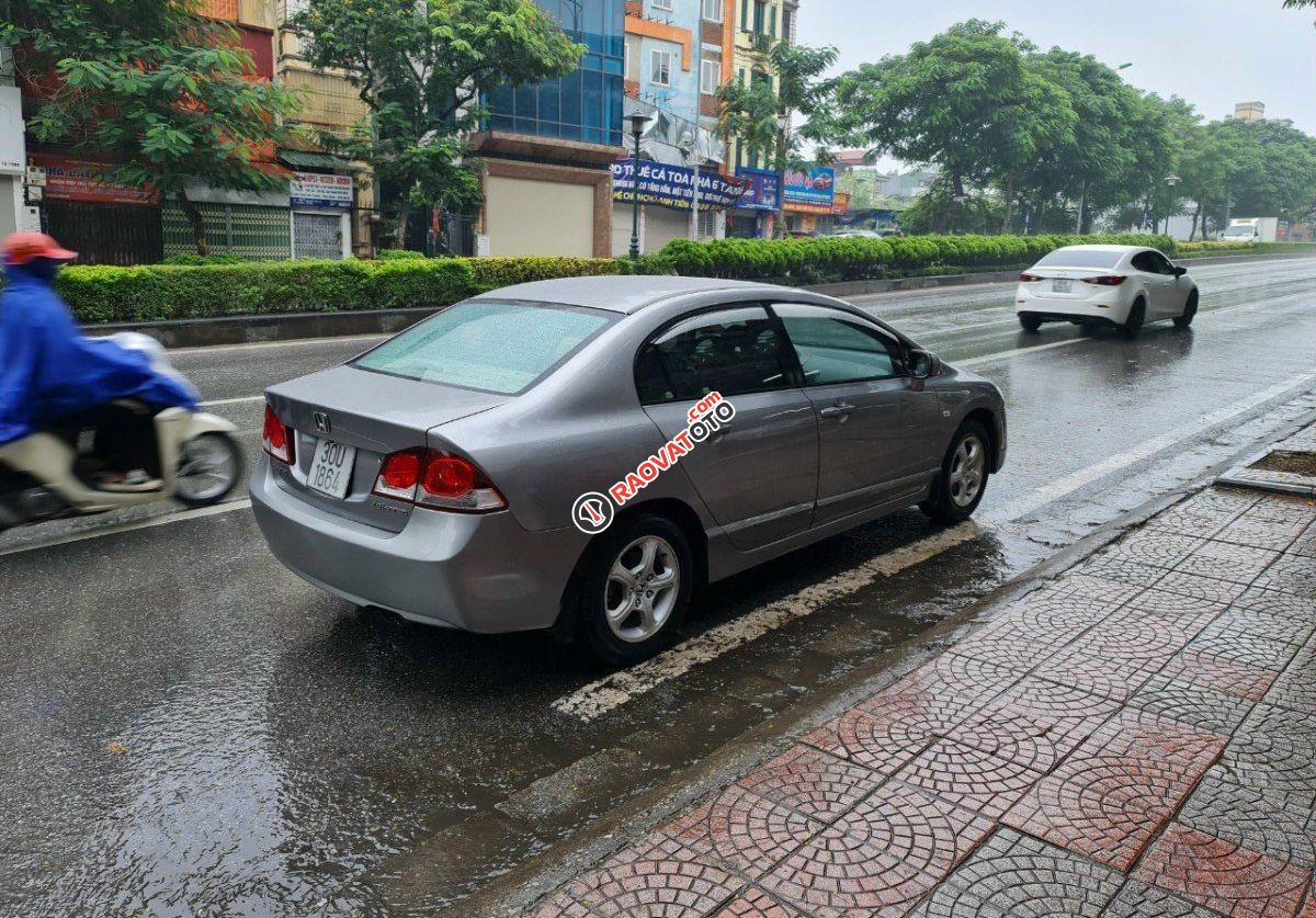 Cần bán lại xe Honda Civic 1.8AT năm sản xuất 2009, màu bạc-1