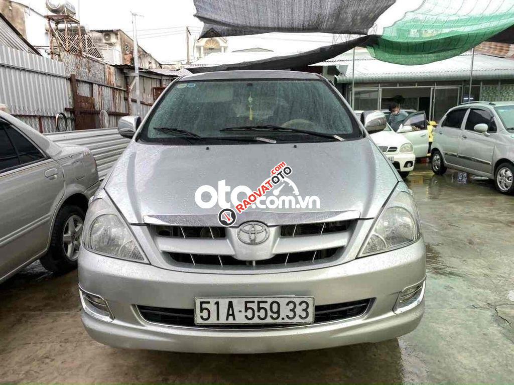 Cần bán xe Toyota Innova G sản xuất 2007, màu bạc-2