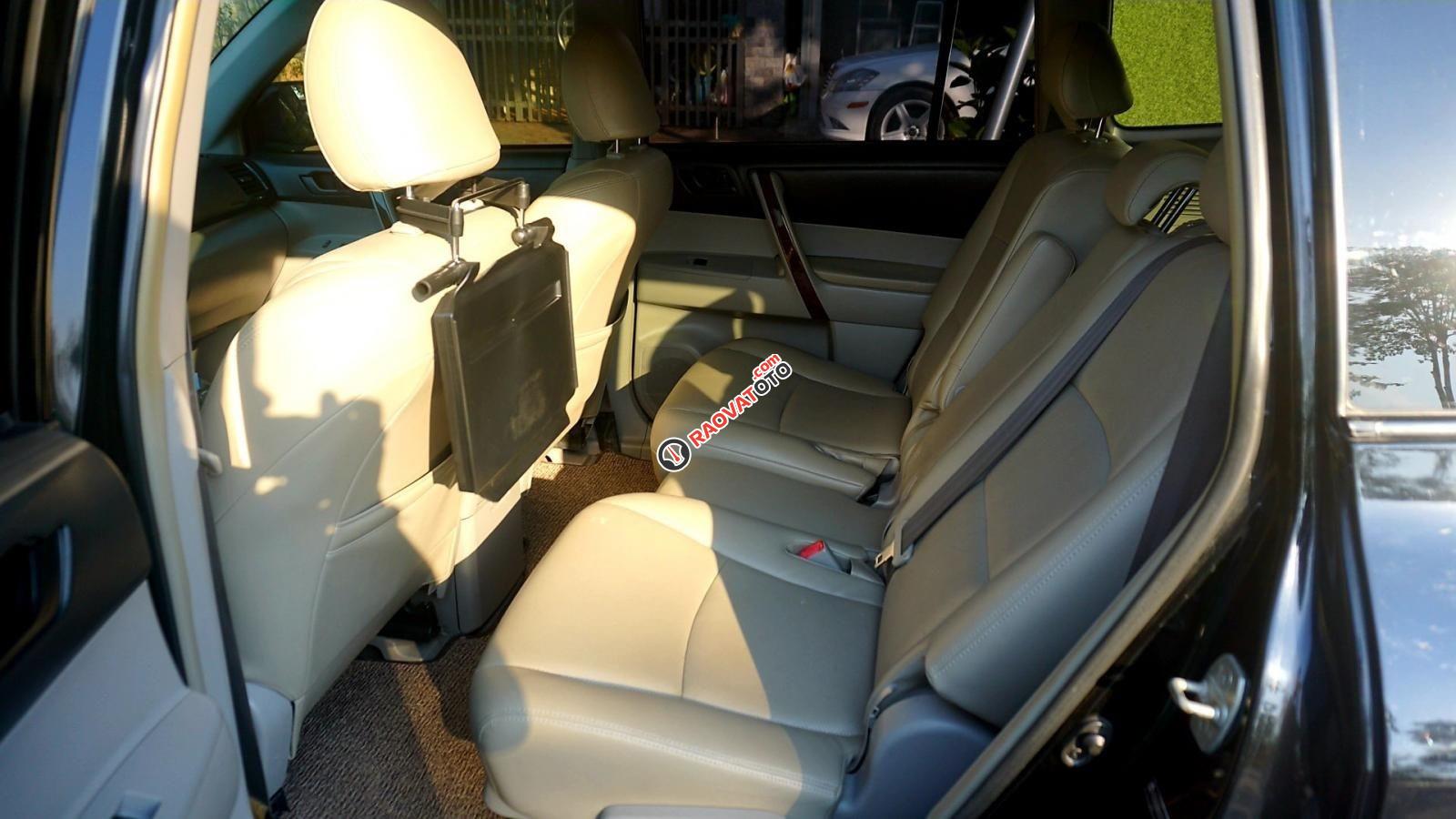 Cần bán lại xe Toyota Highlander LE 3.5 AT AWD sản xuất năm 2008, màu đen, nhập khẩu-5