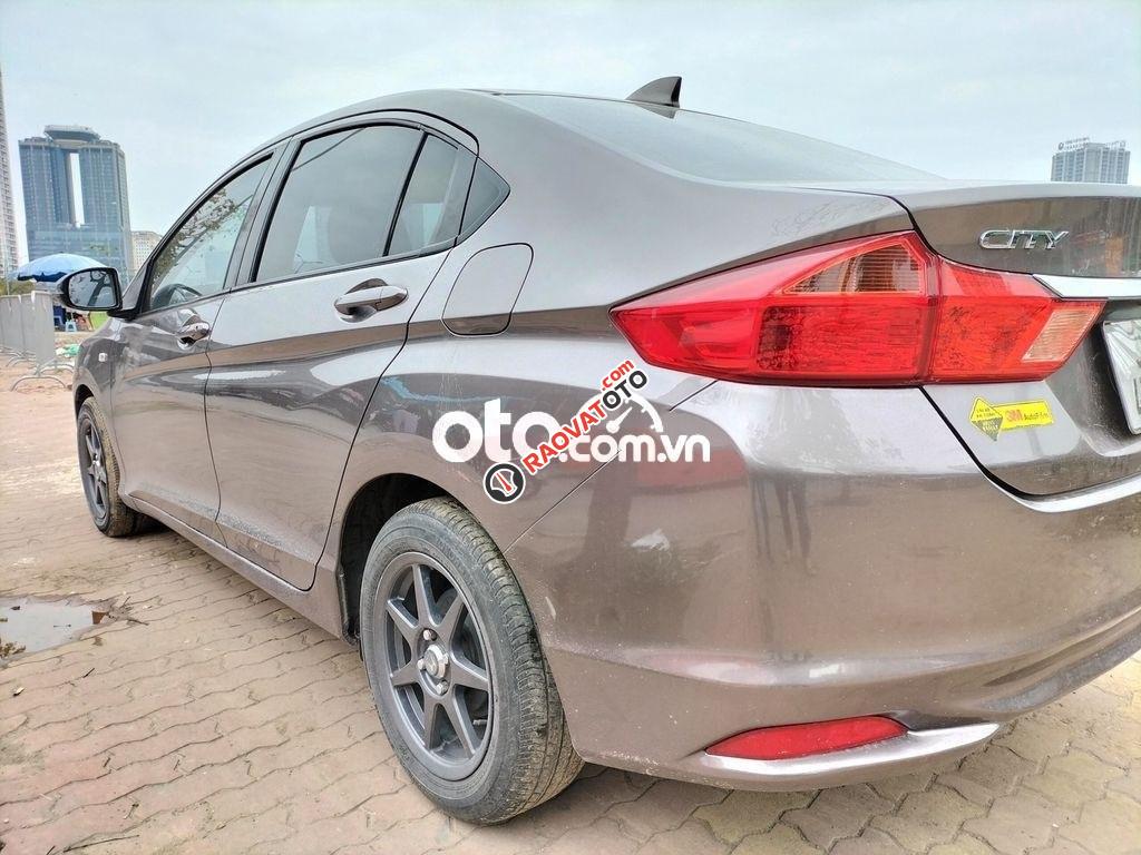 Cần bán xe Honda City MT sản xuất năm 2016, màu xám-3