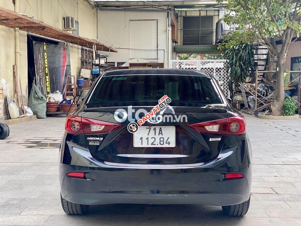 Cần bán xe Mazda 3 1.5L sản xuất 2017, màu đen-8