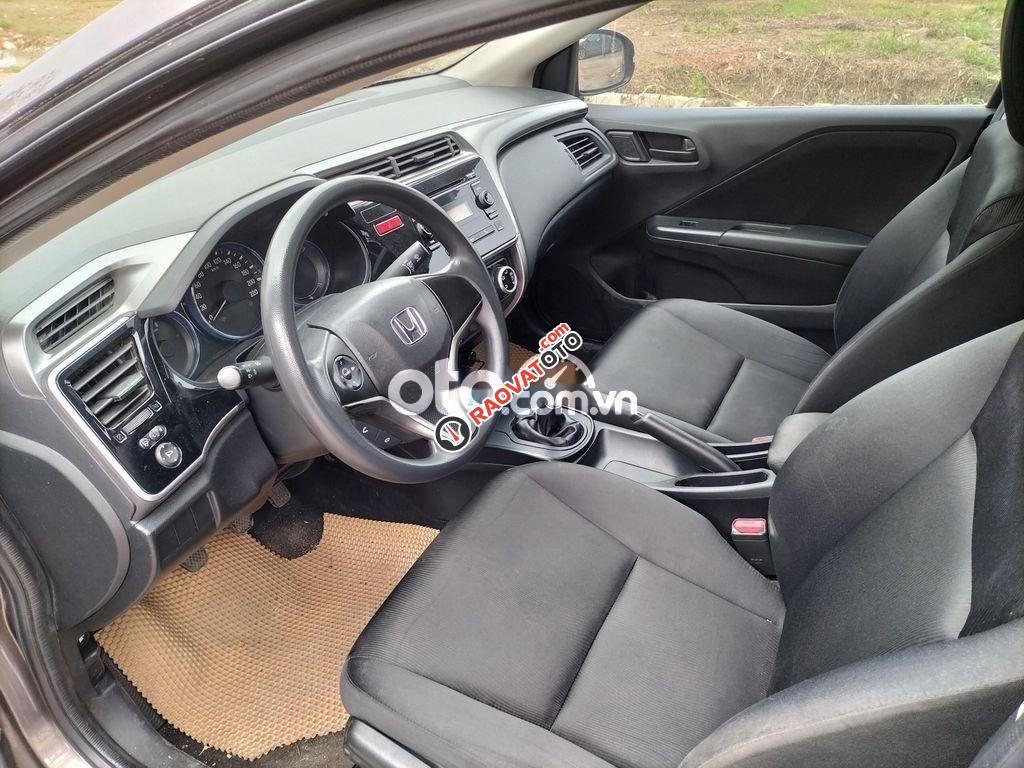 Cần bán xe Honda City MT sản xuất năm 2016, màu xám-5