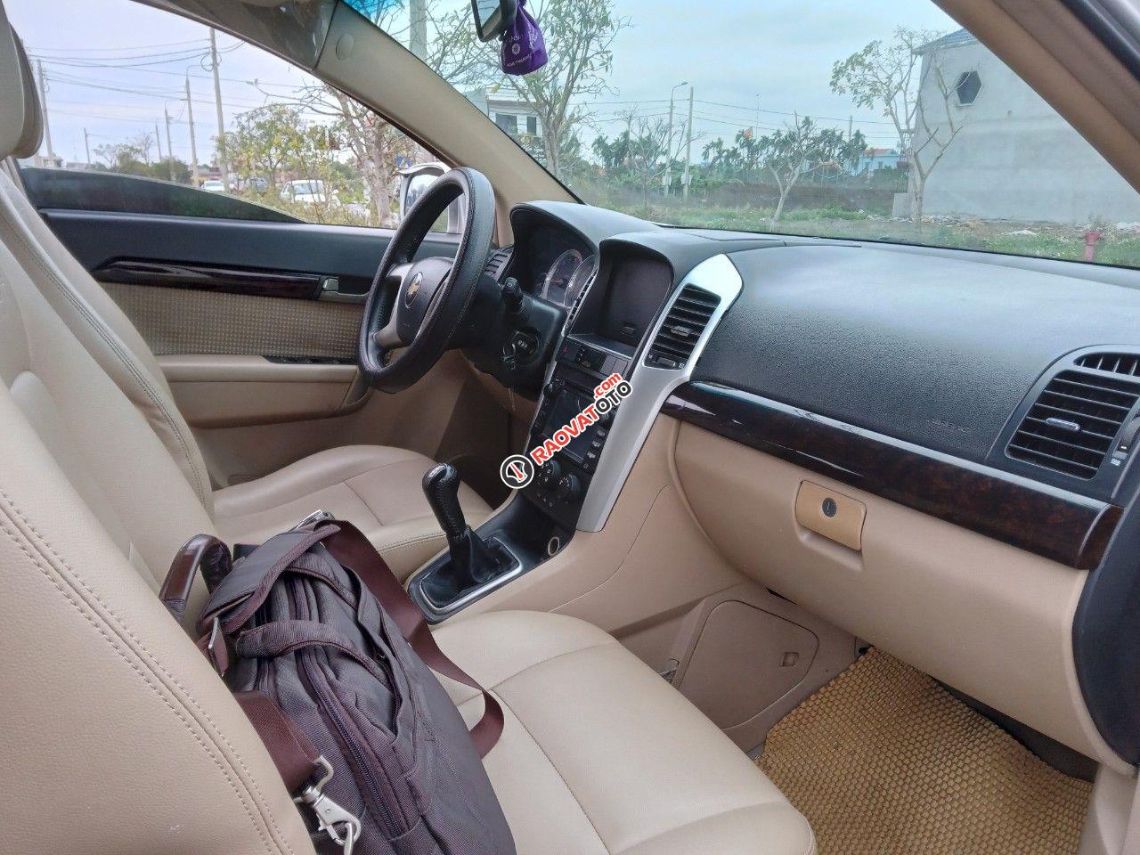 Bán Chevrolet Captiva Maxx LT, số sàn máy dầu năm sản xuất 2009, màu bạc, xe cam kết chất lượng-5