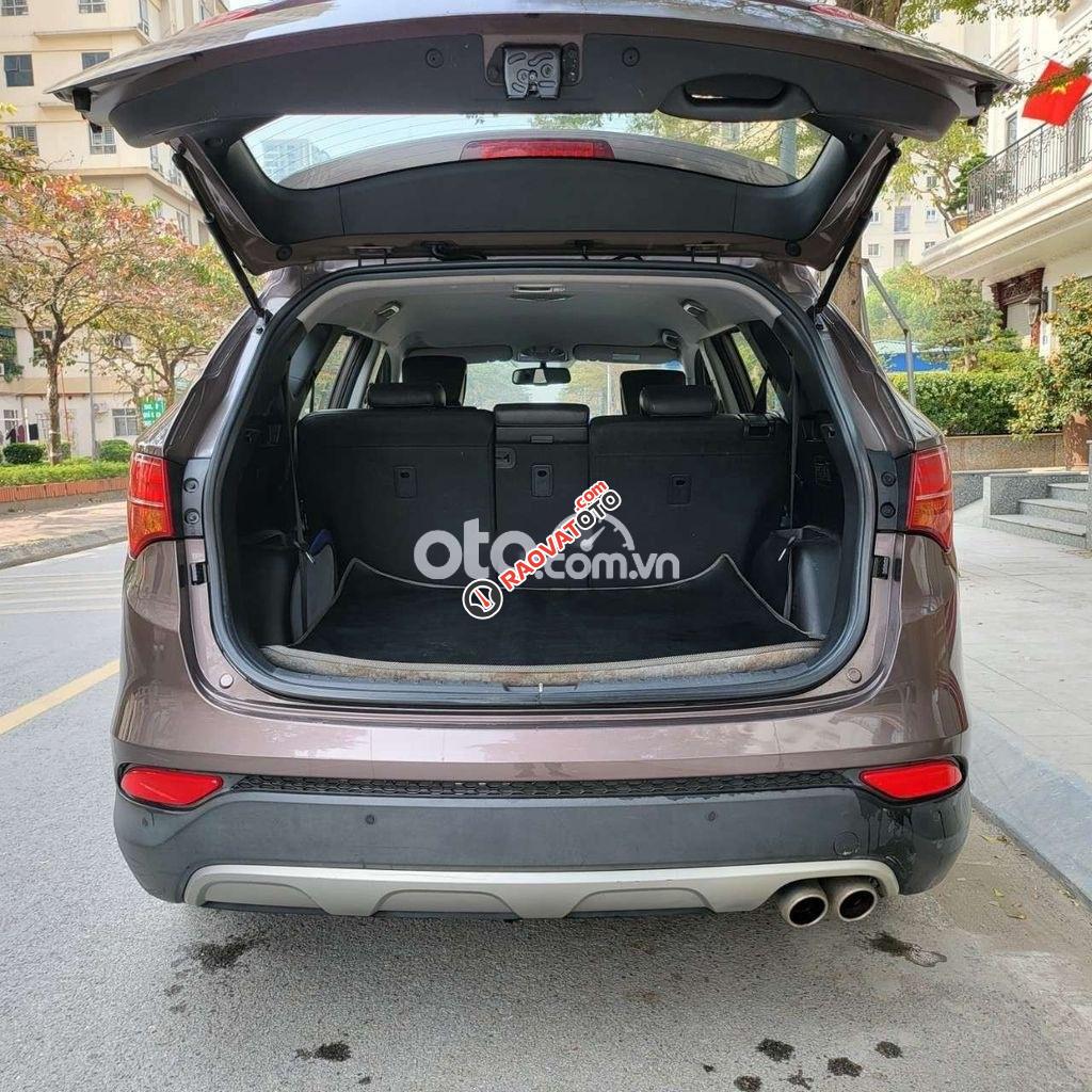 Xe Hyundai Santa Fe 2.4 năm sản xuất 2013, màu nâu, nhập khẩu -4