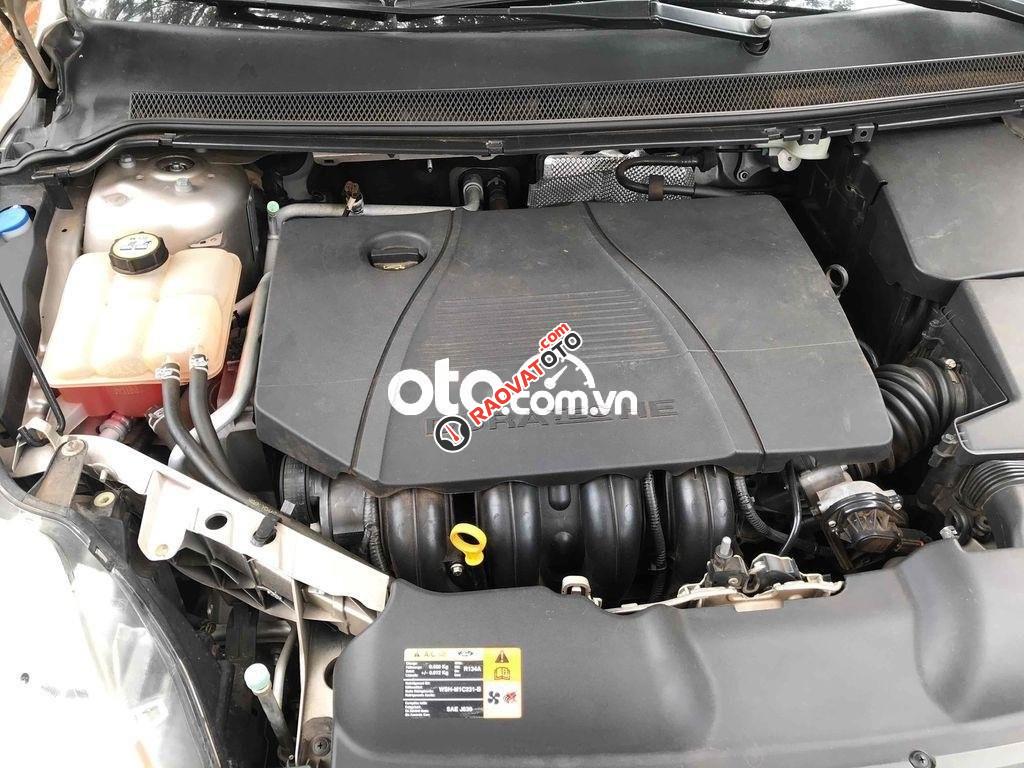 Cần bán xe Ford Focus 1.8L sản xuất 2011 số tự động-9