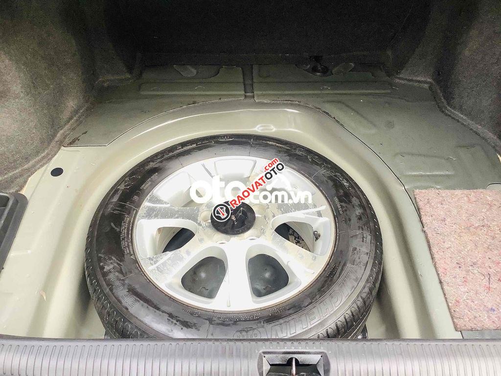 Cần bán xe Toyota Camry 2.4G năm sản xuất 2006, giá 285tr-9