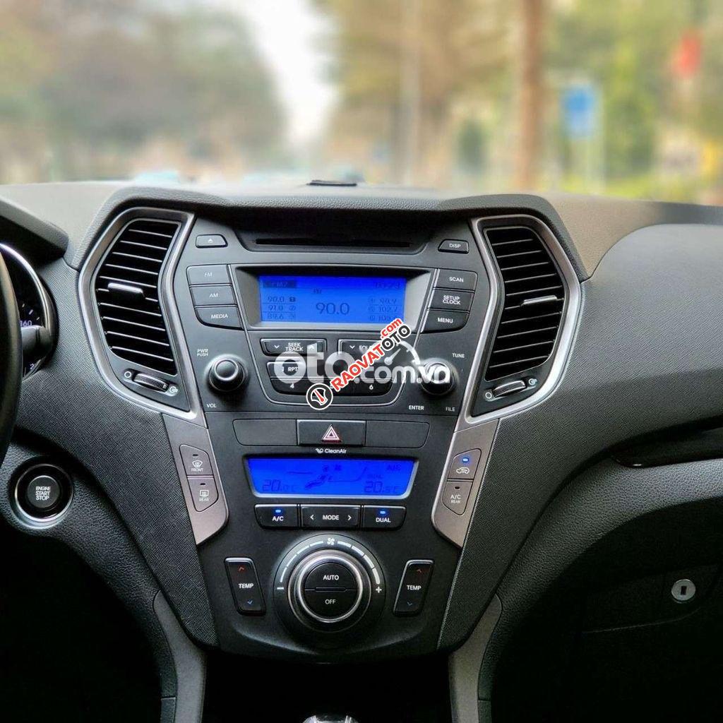 Xe Hyundai Santa Fe 2.4 năm sản xuất 2013, màu nâu, nhập khẩu -3