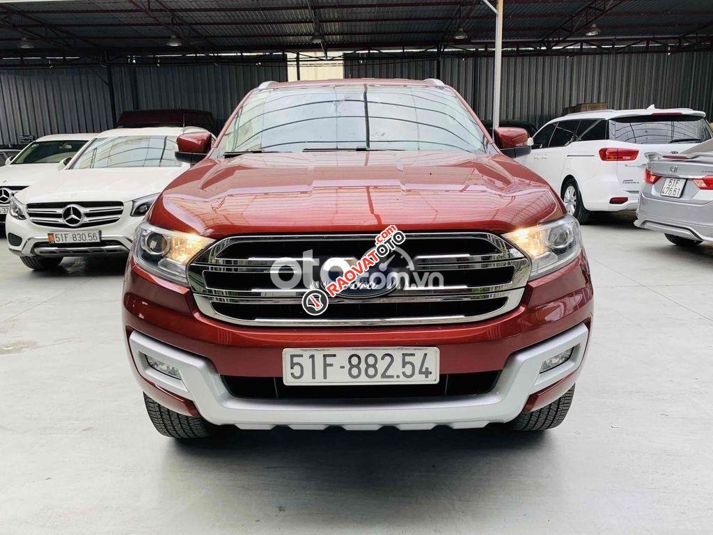 Cần bán xe Ford Everest Trend năm 2017, màu đỏ, xe nhập-0