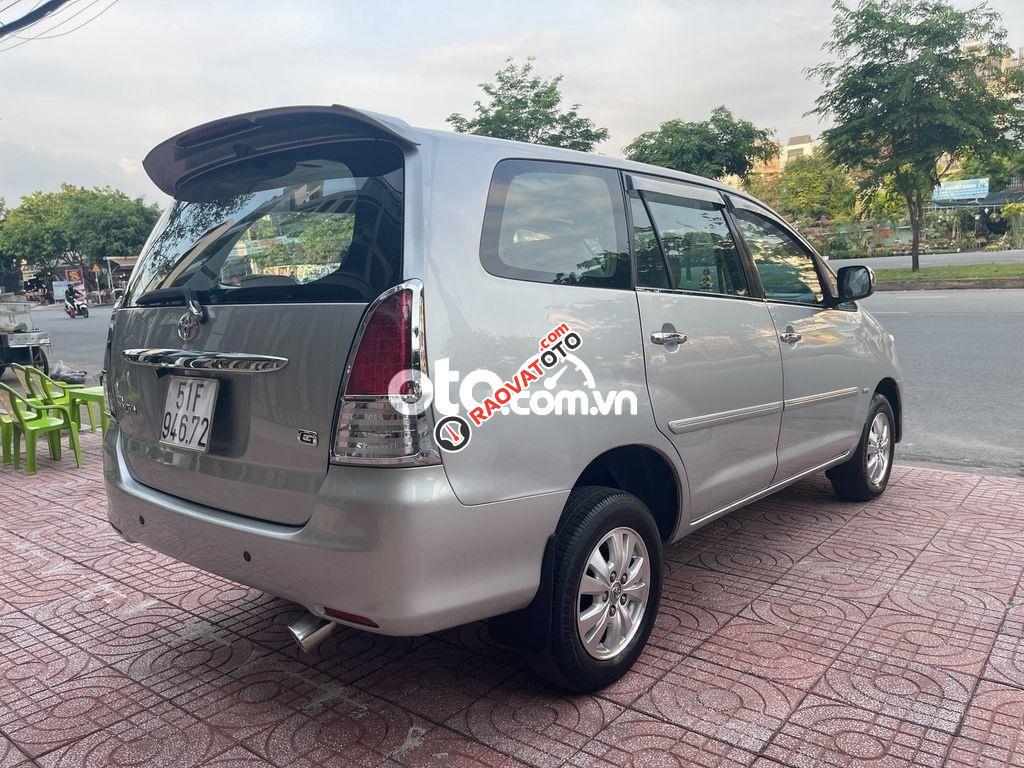 Cần bán Toyota Innova 2.0G năm 2009, màu bạc-3