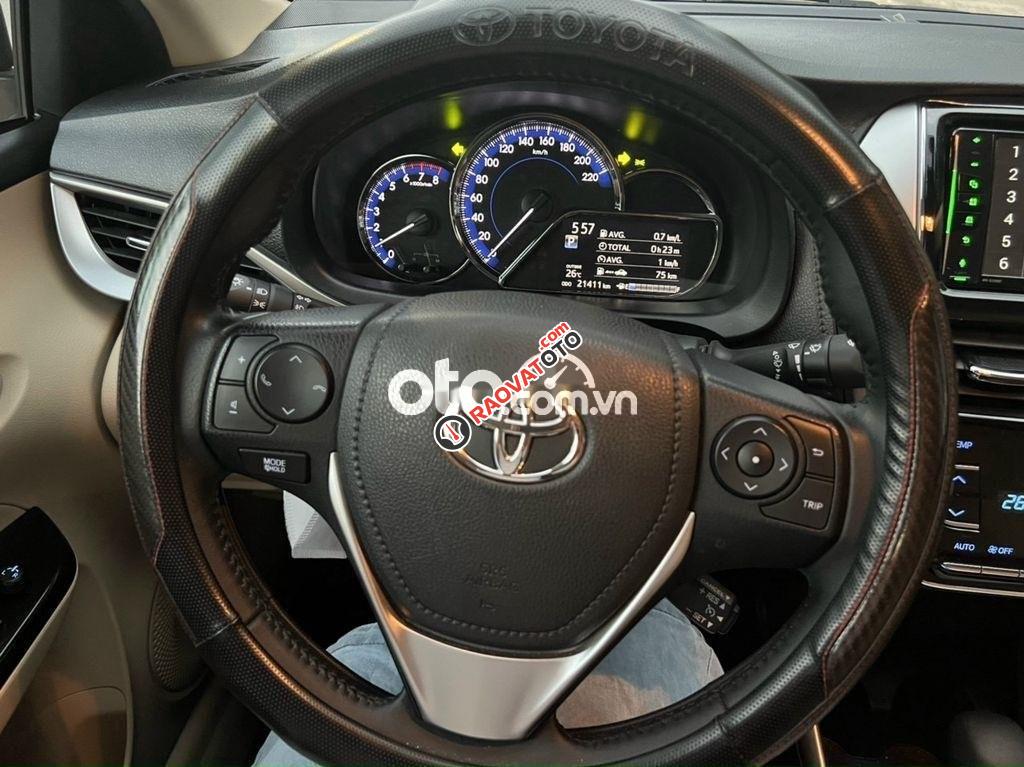 Cần bán lại xe Toyota Vios 1.5G năm sản xuất 2020, màu bạc-5