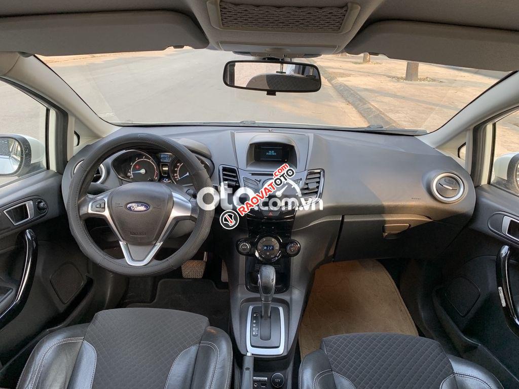 Bán ô tô Ford Fiesta S năm 2014, màu trắng, 345tr-2