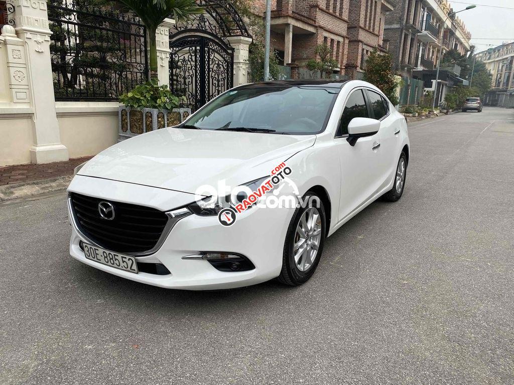 Bán xe Mazda 3 FL năm 2017, màu trắng-5