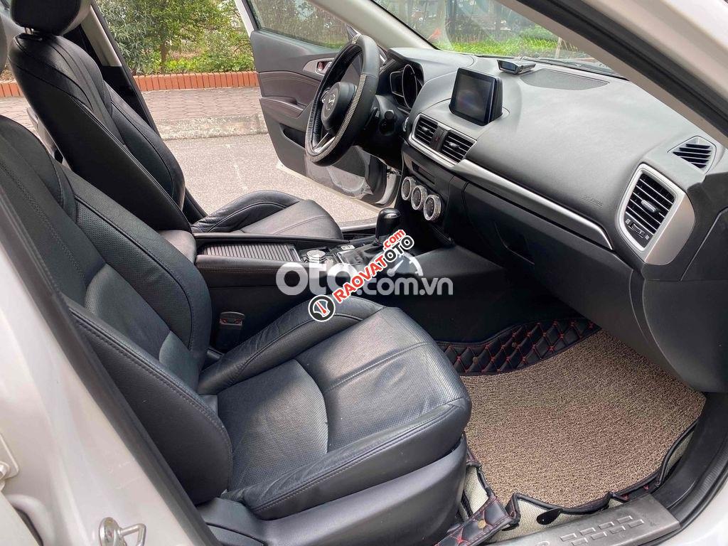 Bán xe Mazda 3 FL năm 2017, màu trắng-1