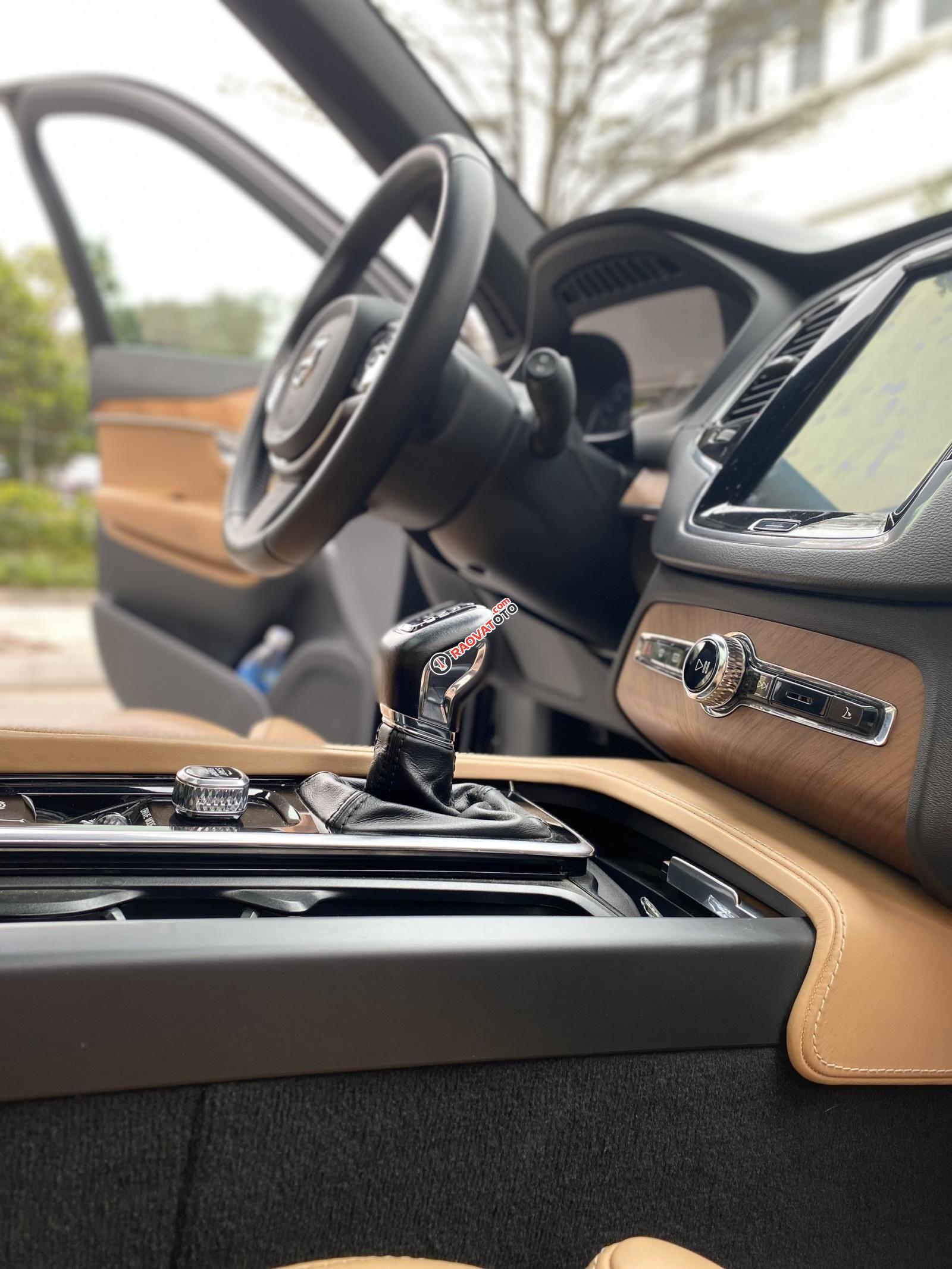 Cần bán xe Volvo XC90 năm 2018, ít sử dụng, giá chỉ 2 tỷ 900tr-3