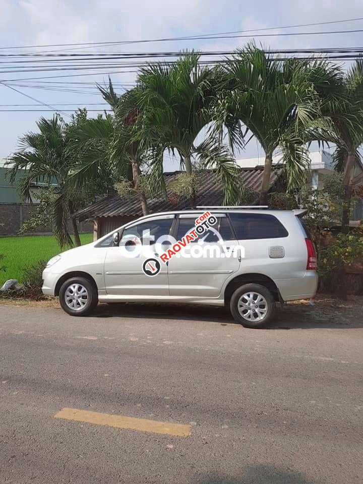 Cần bán lại xe Toyota Innova 2.0G sản xuất năm 2006, màu bạc-6