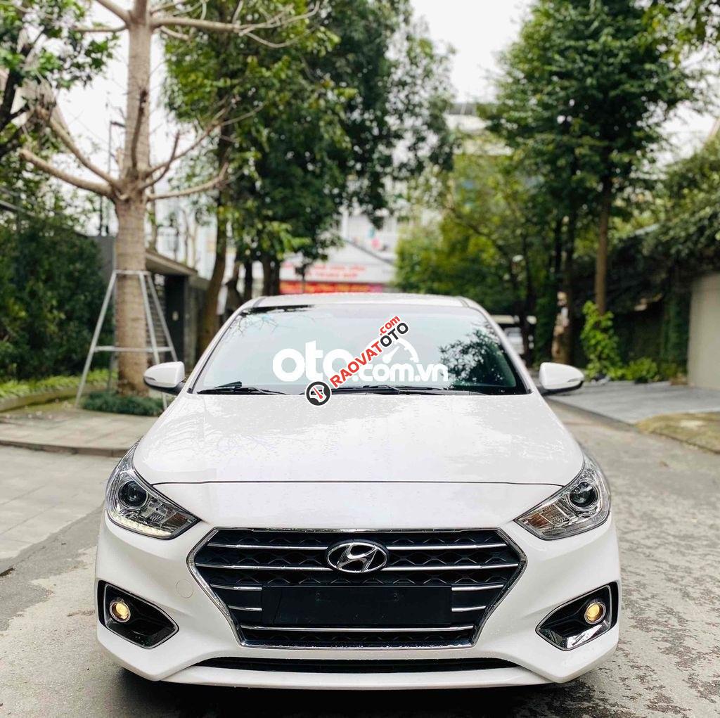 Xe Hyundai Accent 1.4 AT sản xuất năm 2020, màu trắng-0