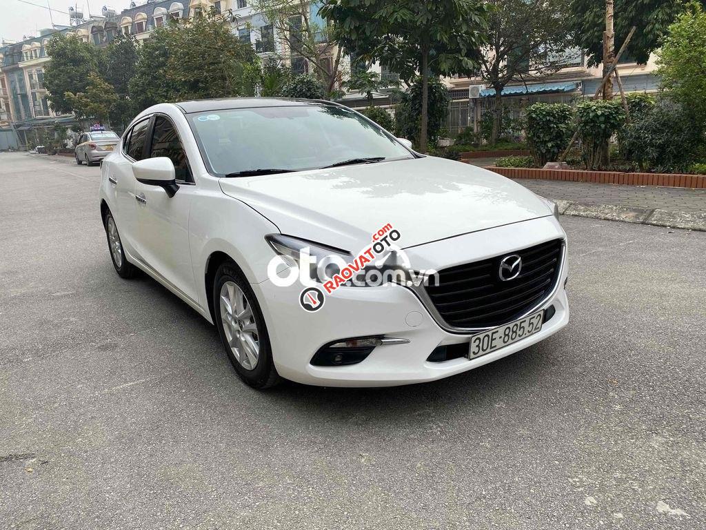 Bán xe Mazda 3 FL năm 2017, màu trắng-7