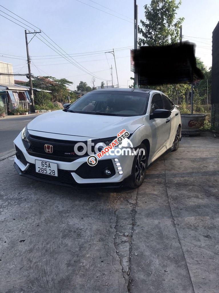 Cần bán xe Honda Civic 1.8AT sản xuất 2018, màu trắng, nhập khẩu-7