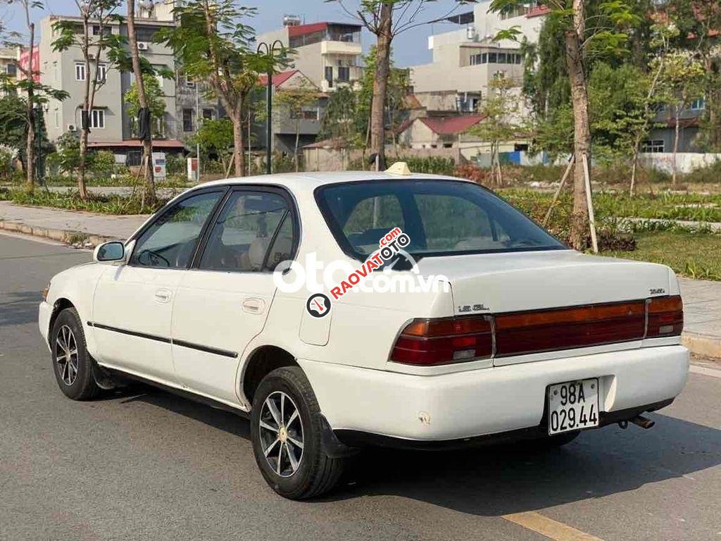 Bán ô tô Toyota Corolla GLi năm 2005, màu trắng, nhập khẩu-6