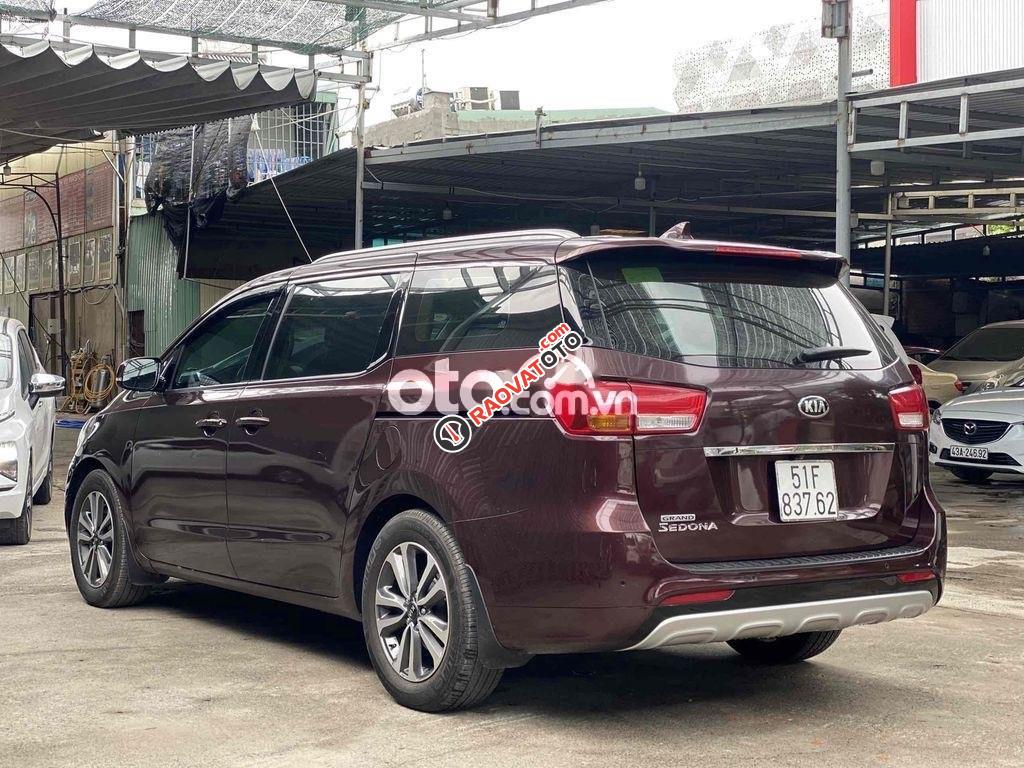 Cần bán lại xe Kia Sedona 3.3 GATH sản xuất 2016, 698 triệu-8