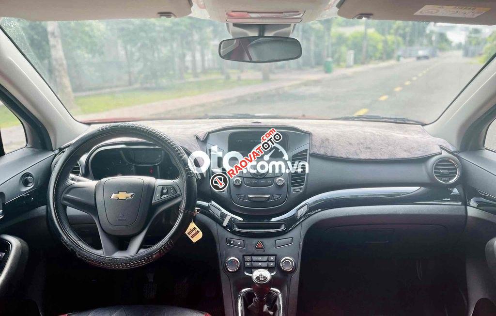 Bán Chevrolet Orlando LT năm 2017, màu đỏ xe gia đình-4