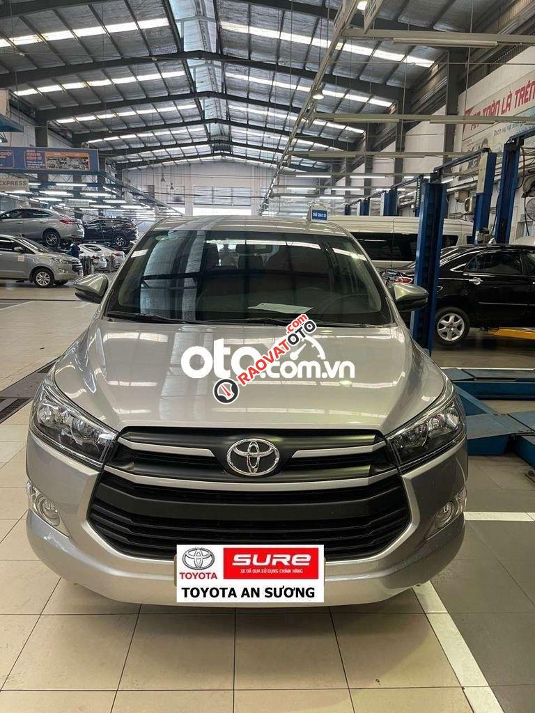 Cần bán Toyota Innova E sản xuất 2018, giá 569tr-4