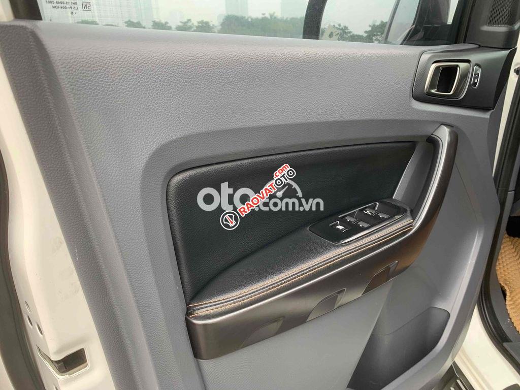 Bán Ford Ranger Wildtrak 3.2 4x4 AT sản xuất năm 2016, màu trắng, nhập khẩu-0