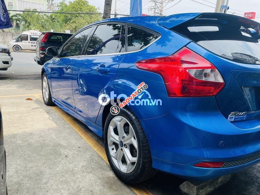 Bán xe Ford Focus 2.0L năm sản xuất 2014, giá tốt-4