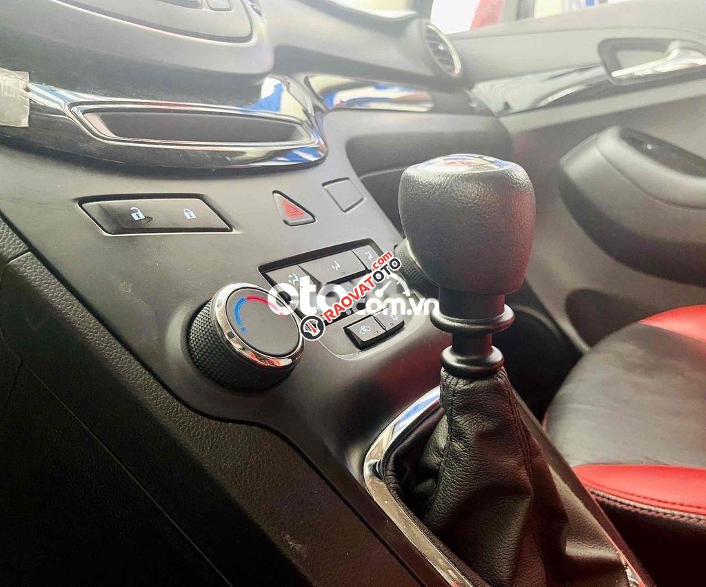 Bán Chevrolet Orlando LT sản xuất 2017, nhập khẩu nguyên chiếc, 368tr-1