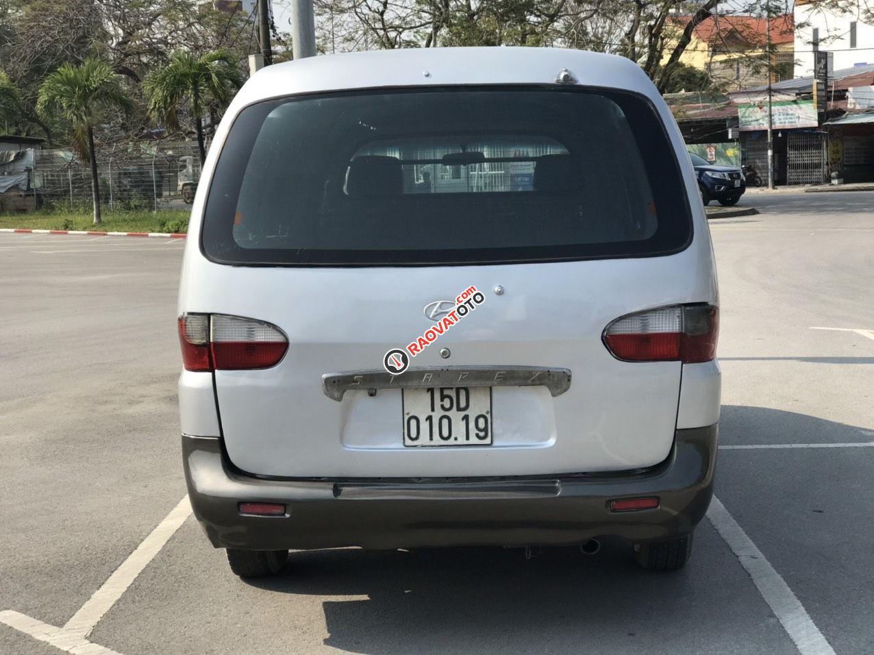 Bán Hyundai Starex sản xuất 2001, 3 chỗ ngồi, thùng rộng rãi, giá rẻ-0