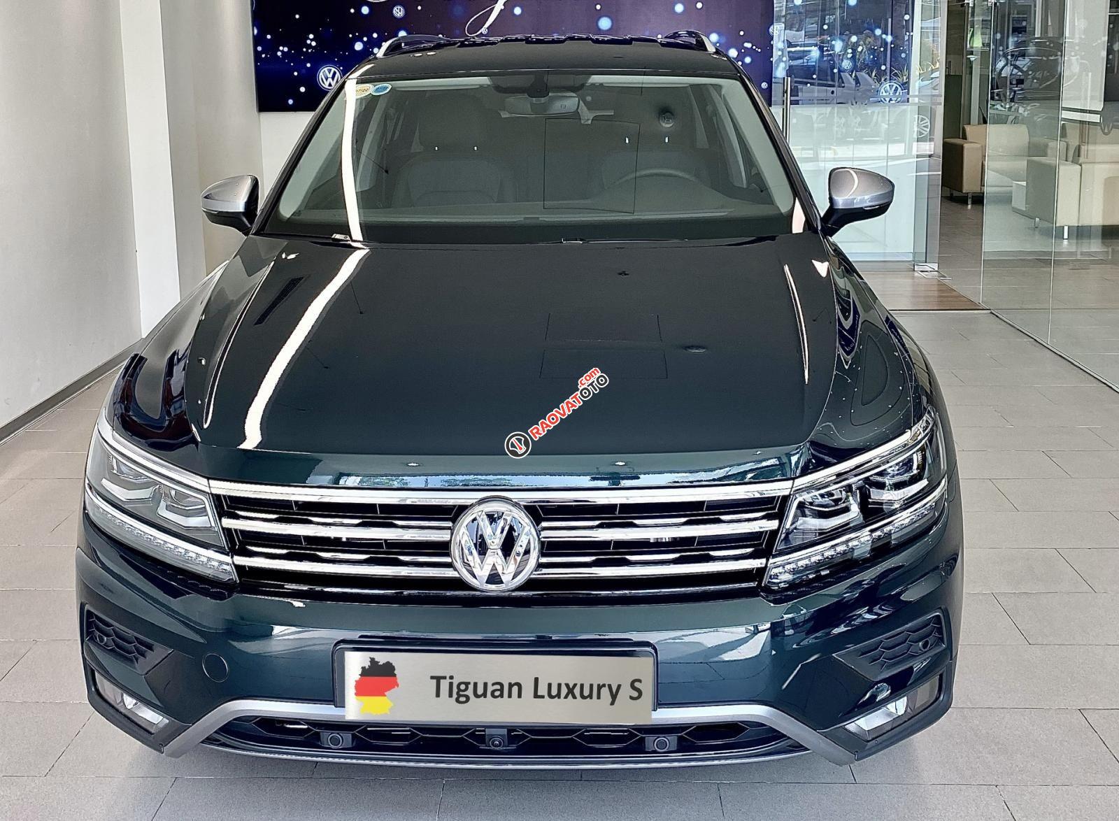 [Volkswagen Trường Chinh ] Tiguan Luxury S 2022 màu xanh rêu độc nhất Việt Nam giao ngay-0