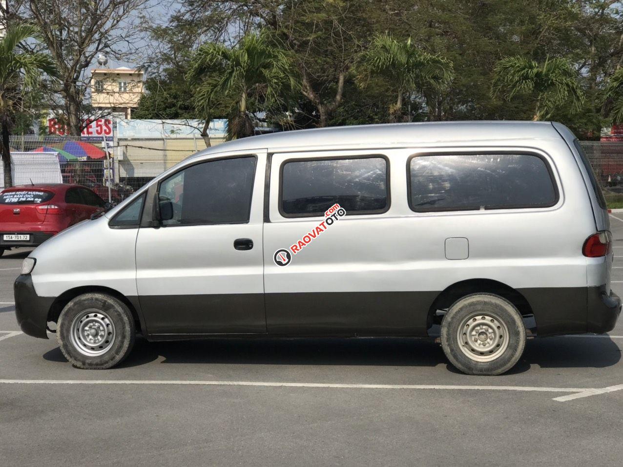 Bán Hyundai Starex sản xuất 2001, 3 chỗ ngồi, thùng rộng rãi, giá rẻ-4