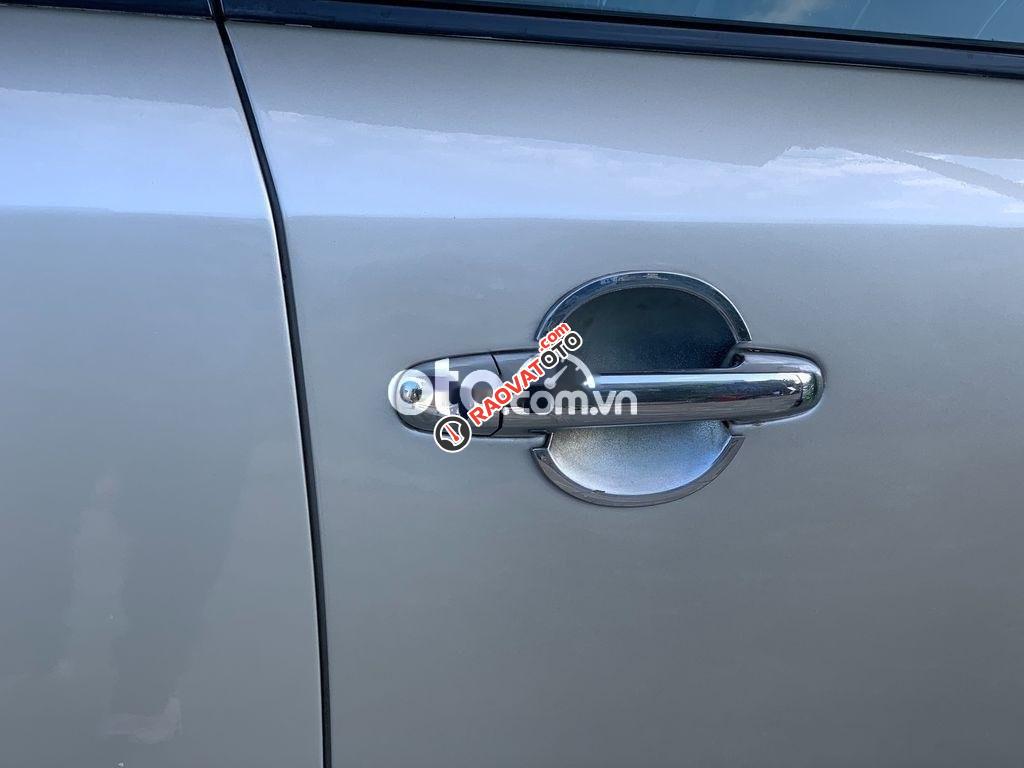 Bán Kia Forte 1.6 AT sản xuất năm 2010, màu bạc giá cạnh tranh-2