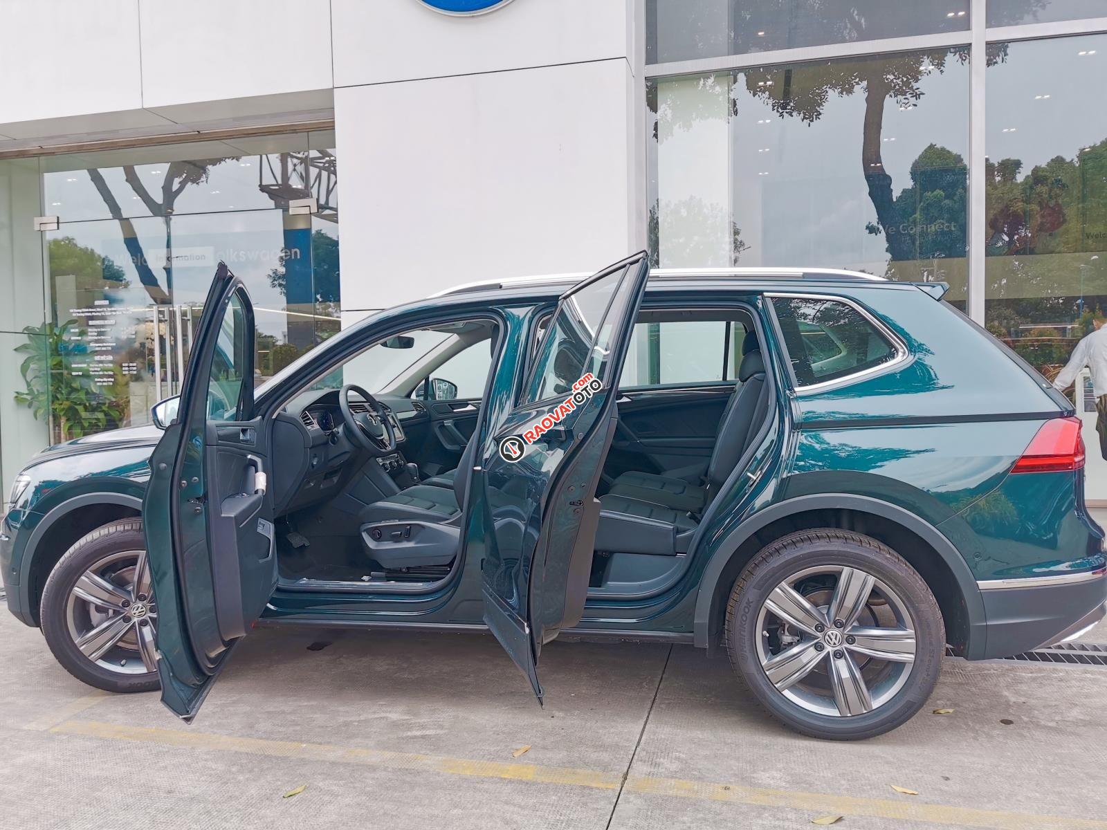 [Volkswagen Trường Chinh ] Tiguan Luxury S 2022 màu xanh rêu độc nhất Việt Nam giao ngay-2