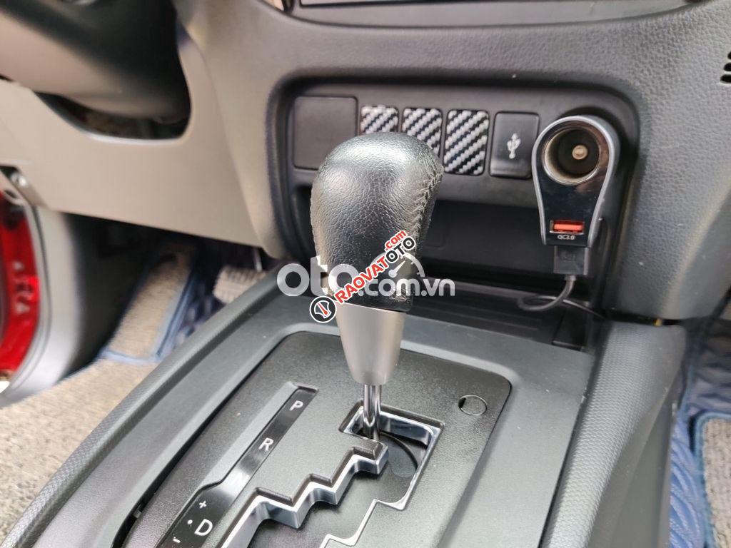 Cần bán gấp Mitsubishi Triton AT năm sản xuất 2017, màu đỏ, xe nhập-1