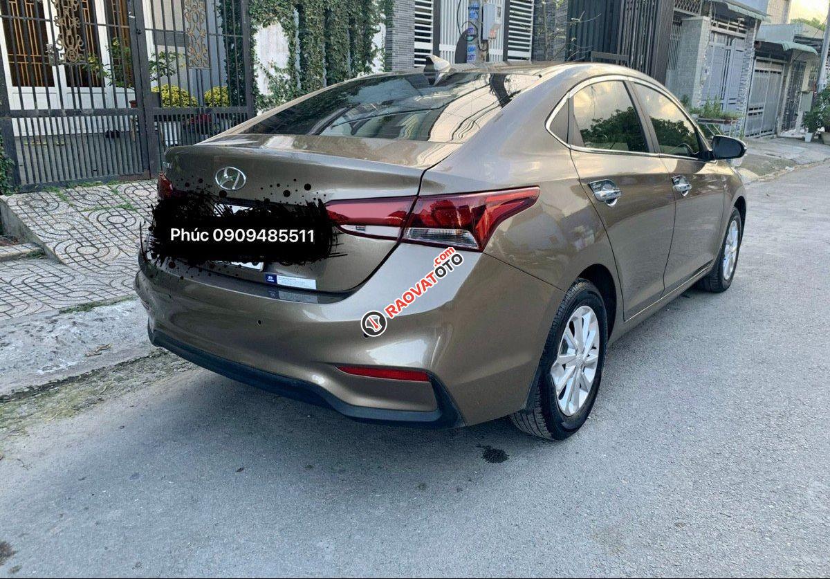 Bán Hyundai Accent AT sản xuất 2019, màu vàng đồng, full lịch sử bảo dưỡng hãng-1