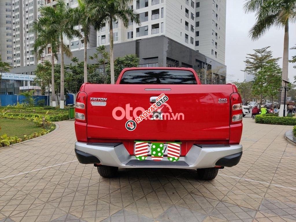 Cần bán gấp Mitsubishi Triton AT năm sản xuất 2017, màu đỏ, xe nhập-6
