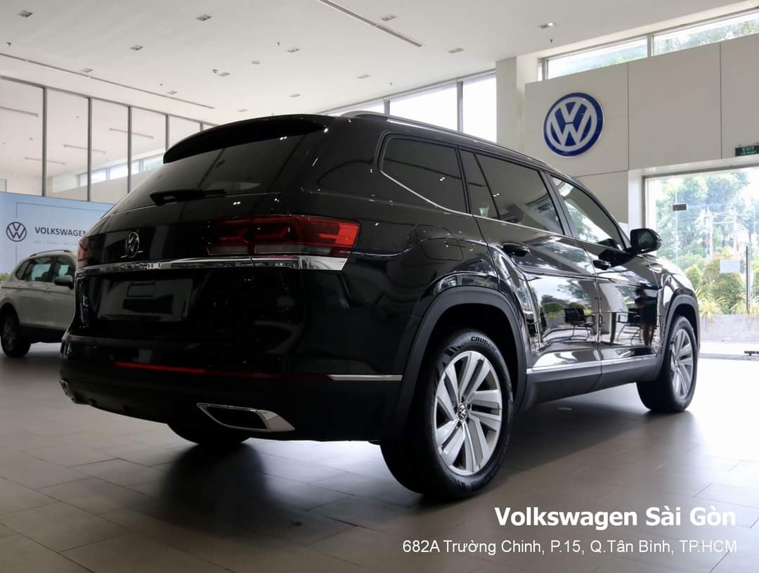 Bán Volkswagen Teramont năm 2022, màu đen, nhập khẩu nguyên chiếc-4
