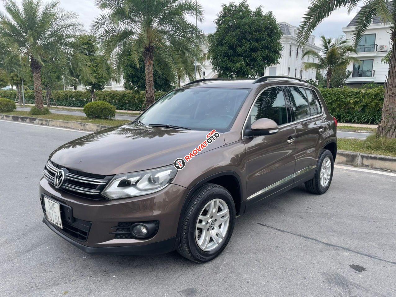 Chính chủ gia đình bán Volkswagen Tiguan 2.0 AT 4x4 sx 2015, nhập khẩu, ít sử dụng, giá bán 620 triệu-2