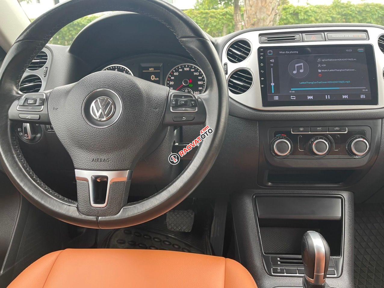 Chính chủ gia đình bán Volkswagen Tiguan 2.0 AT 4x4 sx 2015, nhập khẩu, ít sử dụng, giá bán 620 triệu-1